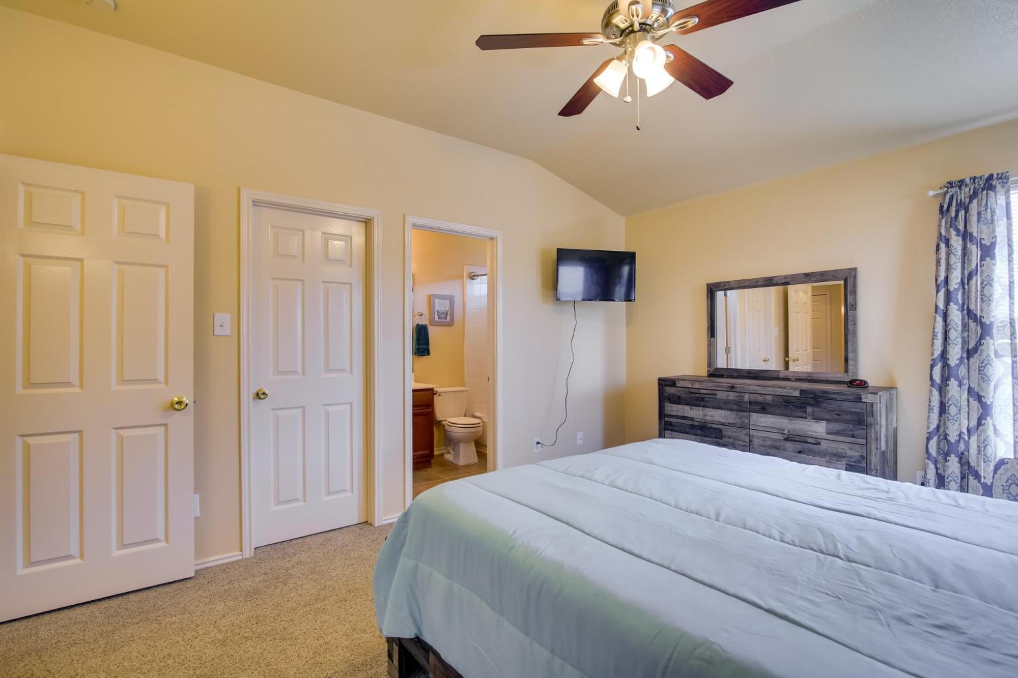 San Antonio Abode With Yard Less Than 4 Mi To Lackland エクステリア 写真