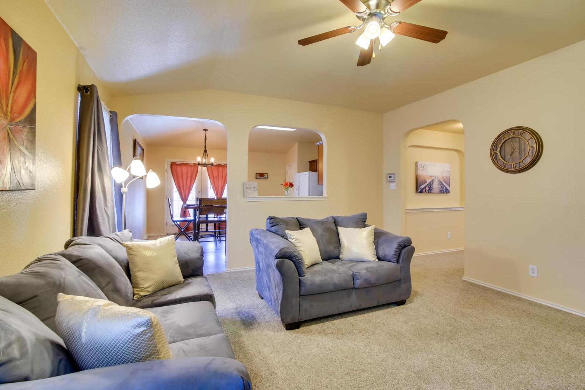 San Antonio Abode With Yard Less Than 4 Mi To Lackland エクステリア 写真